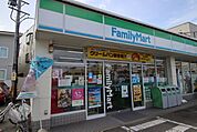 ファミリーマート　昭和安田通三丁目店