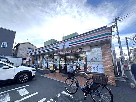 セブン-イレブン 葛飾白鳥店 320m