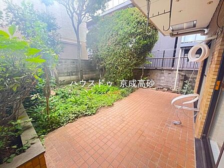 夢の庭付き住居を実現させてください!