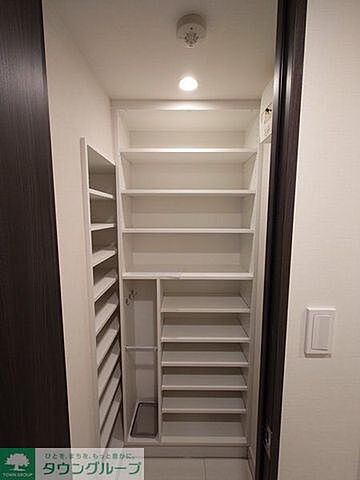 収納