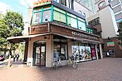 成城石井日本橋一丁目店 468m