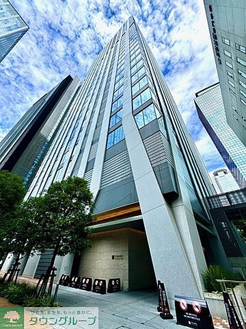 この都市の高みを日常にする優越　そのステイタスうをあなたに。