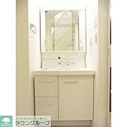 お部屋探しは株式会社　タウンハウジング　までお気軽にお問合せ下さい。クレジットカード決済・首都圏を中心直営143店舗　仲介件数全国2位の豊富な実績！諸費用・審査等・何でもご相談下さい。