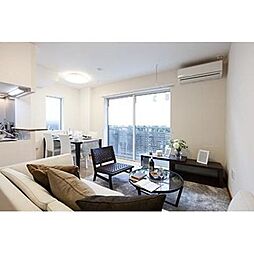 JR山手線 目黒駅 徒歩16分の賃貸マンション 1階1LDKのリビング/ダイニング