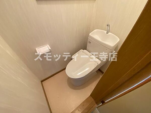 画像5:コンパクトで使いやすいトイレです