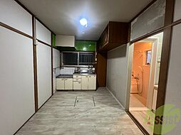 居間