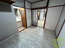 居間