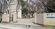 尼崎市立大成中学校 2221m