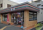 セブン-イレブン 阪急夙川駅南口店 735m