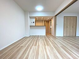 居間