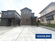 バス停徒歩3分で駅へのアクセスに便利です。閑静な住宅街に位置しており落ち着いた暮らしに♪