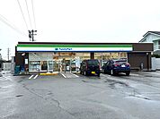 ファミリーマート　恒久四丁目店24時間営業 400m