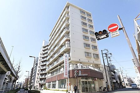 2026年3月リノベ完成済!水回り新品!南東向きバルコニー付、2面採光角住戸3LDK。JR大阪環状線・大阪メトロ中央線「弁天町」駅 徒歩12分!食洗機、浴室乾燥機付で便利な住まいです。