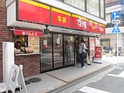 ★★すき家金港町店 176m