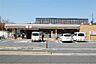周辺：セブンイレブン 向日寺戸店（580m）