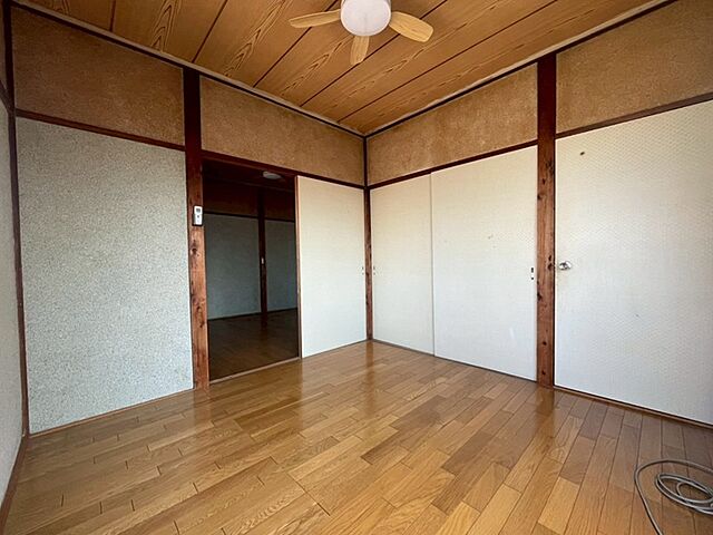 寝室