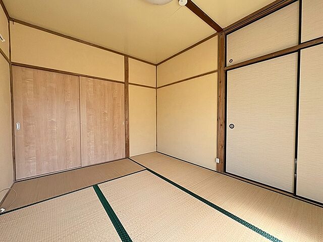 寝室