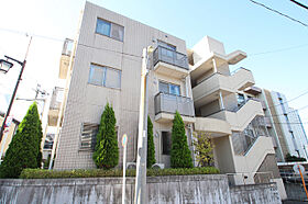 PLATZ KAKUOZAN 102 ｜ 愛知県名古屋市千種区山門町２丁目（賃貸マンション1LDK・1階・58.55㎡） その1