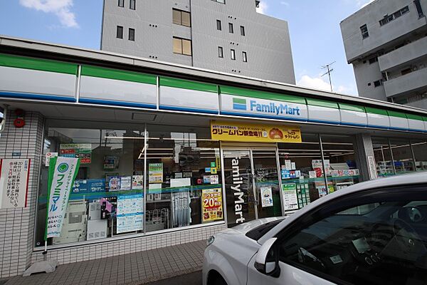 画像24:ファミリーマート　千種今池一丁目店