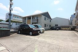 13 / 18