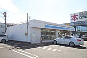 ローソン　中川福船町店
