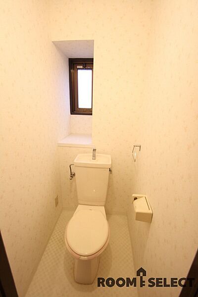 画像11:トイレ・バス別室