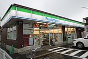ファミリーマート　名古屋平中町店