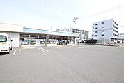 ローソン　中区金山五丁目店
