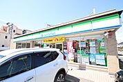 ファミリーマート　名西枇杷島店