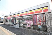 デイリーヤマザキ　中川高畑店