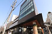 パレマルシェ　神宮前店
