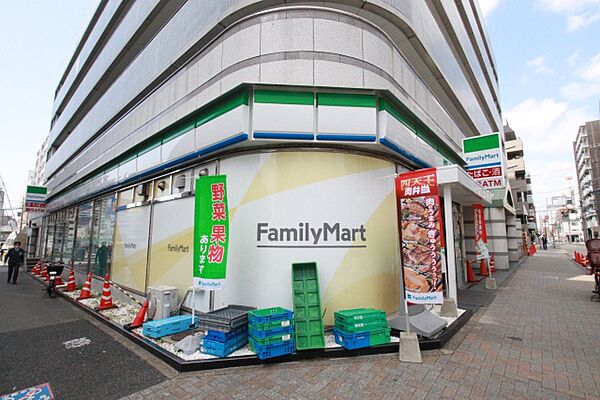 画像22:ファミリーマート　名古屋栄一丁目店