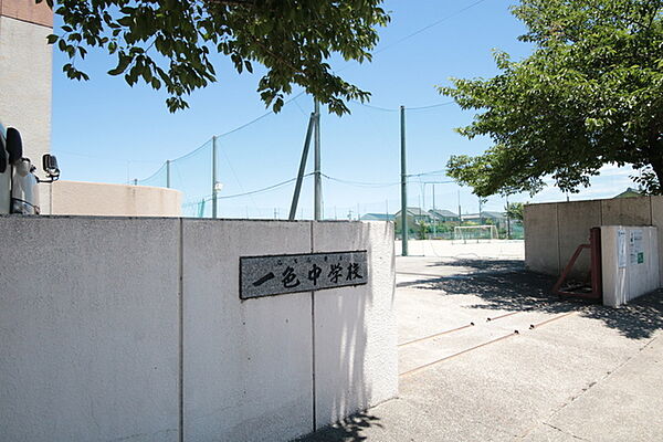 画像19:名古屋市立一色中学校