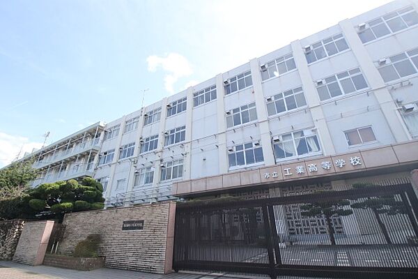 画像4:名古屋市立工業高等学校