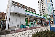 ファミリーマート　さくらが丘店