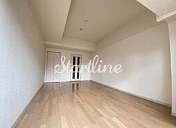 ラ・グラシューズ 602 6階1Kのリビング/ダイニング