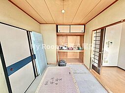 居間