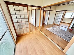 居間