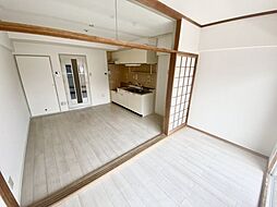 居間