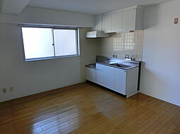 カーサ田原町 703 7階4DKのリビング/ダイニング