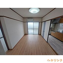 居間