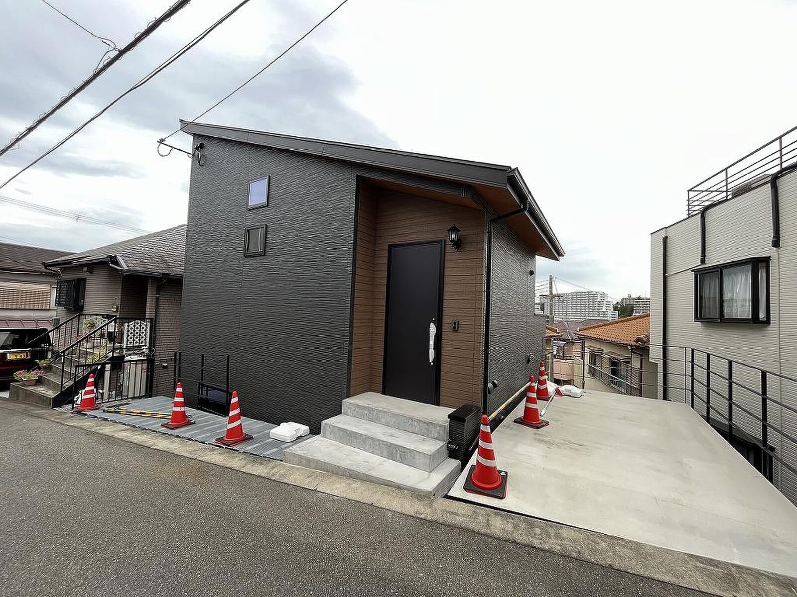 Used detached house · 3LDK in Akashi, Hyogo &mdash; photo 1