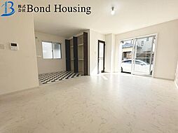 国産ヒノキ無垢材使用・高耐久住宅・大久保町大窪　築８年 3LDKのリビング/ダイニング