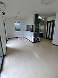 ８０２７−若宮三丁目テラスハウス 1 3SLDKのリビング/ダイニング