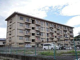 広島県安芸郡府中町桃山１丁目（賃貸マンション1LDK・5階・60.78㎡） その1