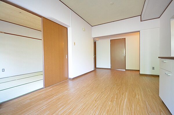 広島県広島市西区古江西町(賃貸マンション3LDK・3階・61.39㎡)の写真 その3