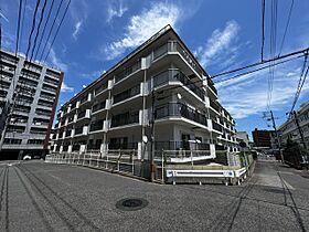 広島県広島市西区中広町３丁目（賃貸マンション2LDK・2階・57.78㎡） その1