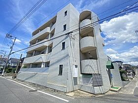 広島県安芸郡府中町緑ケ丘（賃貸マンション1K・3階・21.12㎡） その1