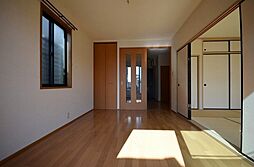 JR山陽本線 新井口駅 徒歩13分の賃貸アパート 1階2DKのリビング/ダイニング