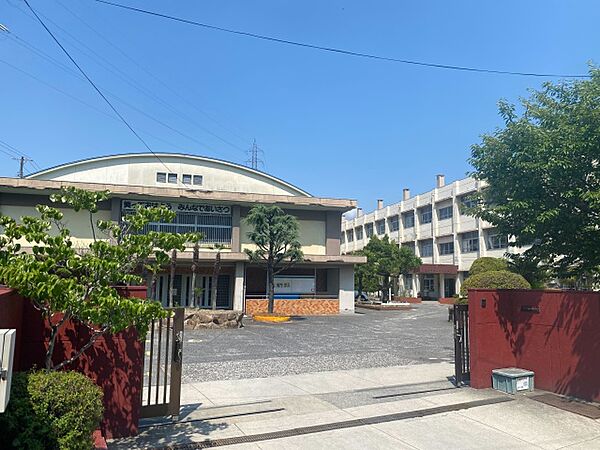 広島市立大町小学校